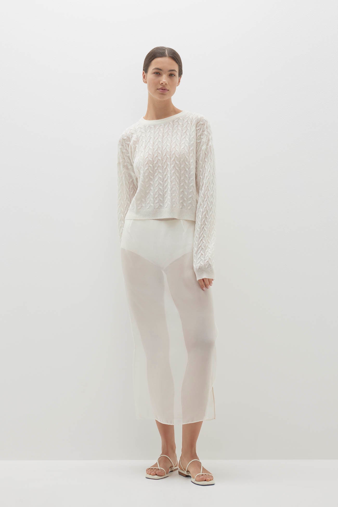CHRISSY CROPPED CABLE KNIT SWEATER