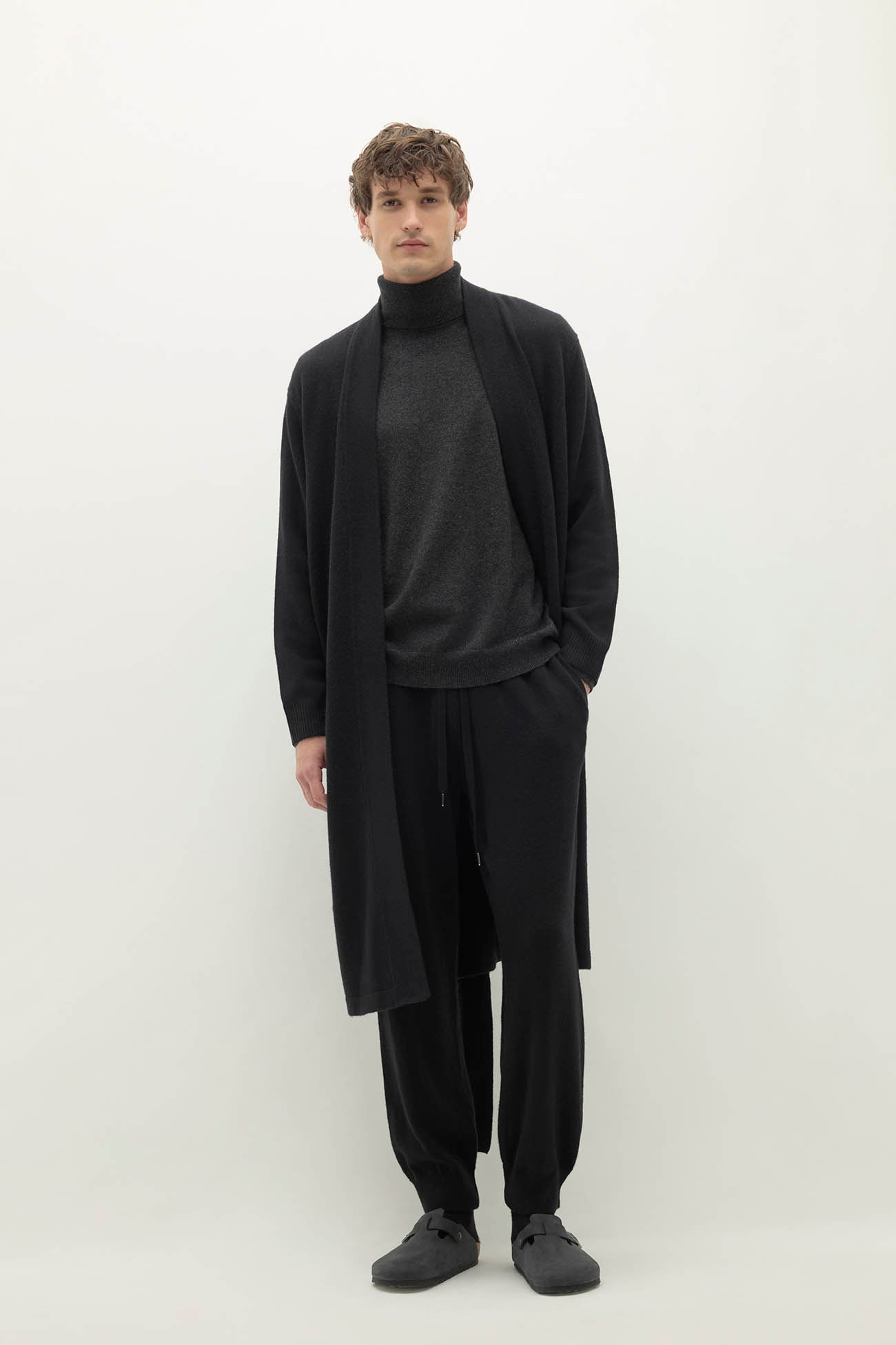 ANGUS CASHMERE ROBE