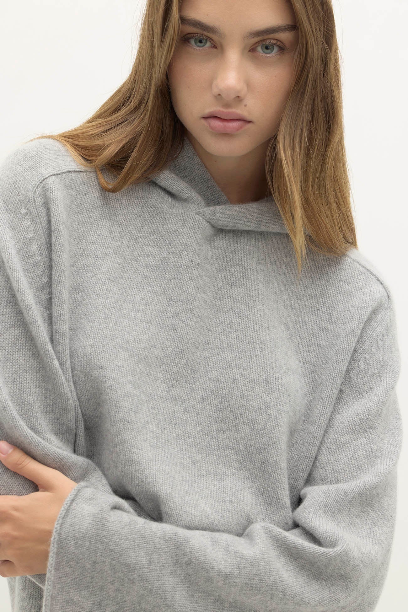 MAI CASHMERE HOODIE