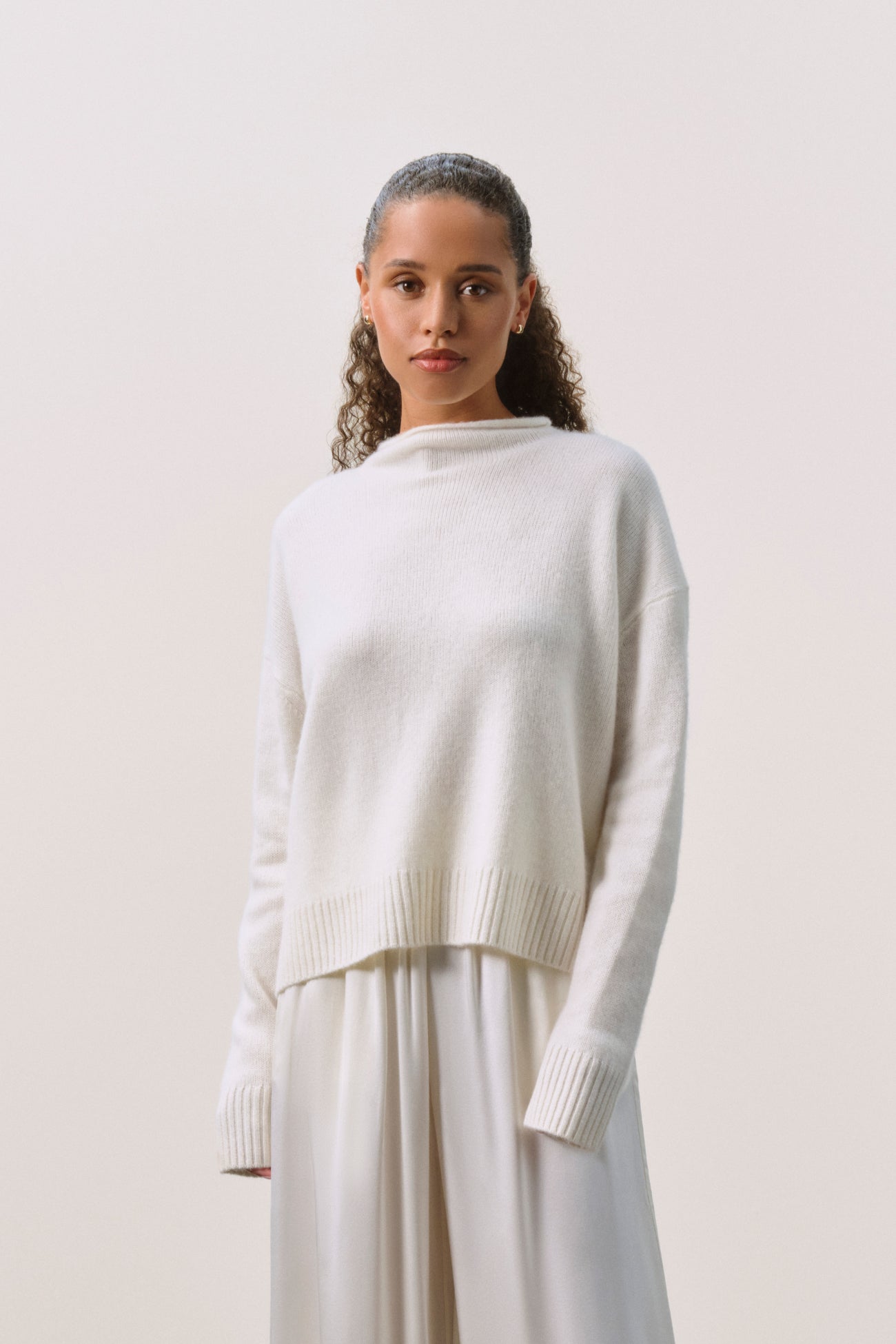 COSETTE CASHMERE ROLLNECK SWEATER